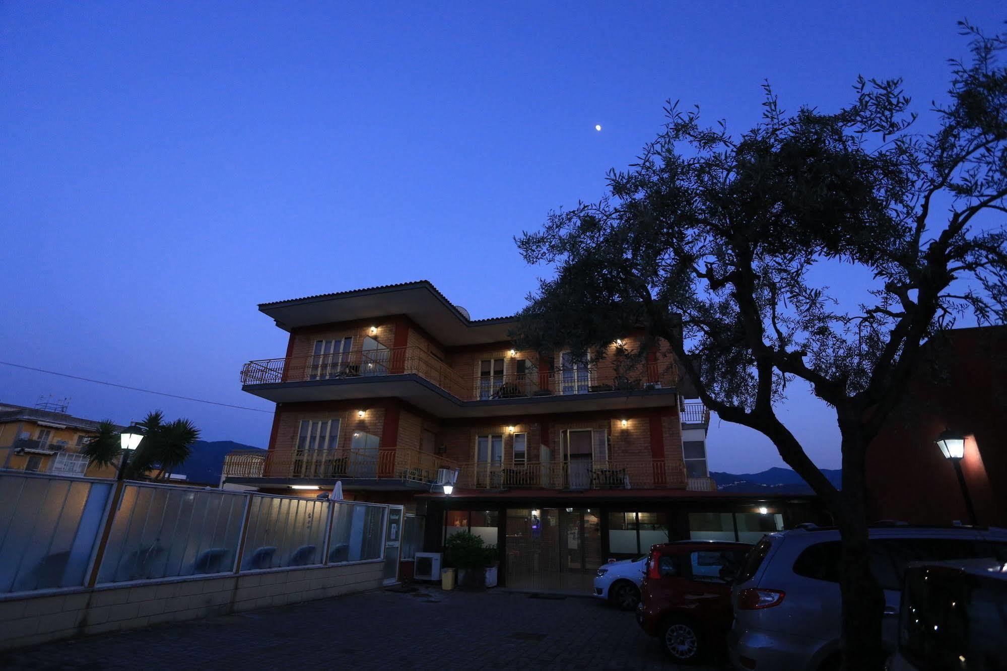 Hotel Pompei Scafati Exterior foto