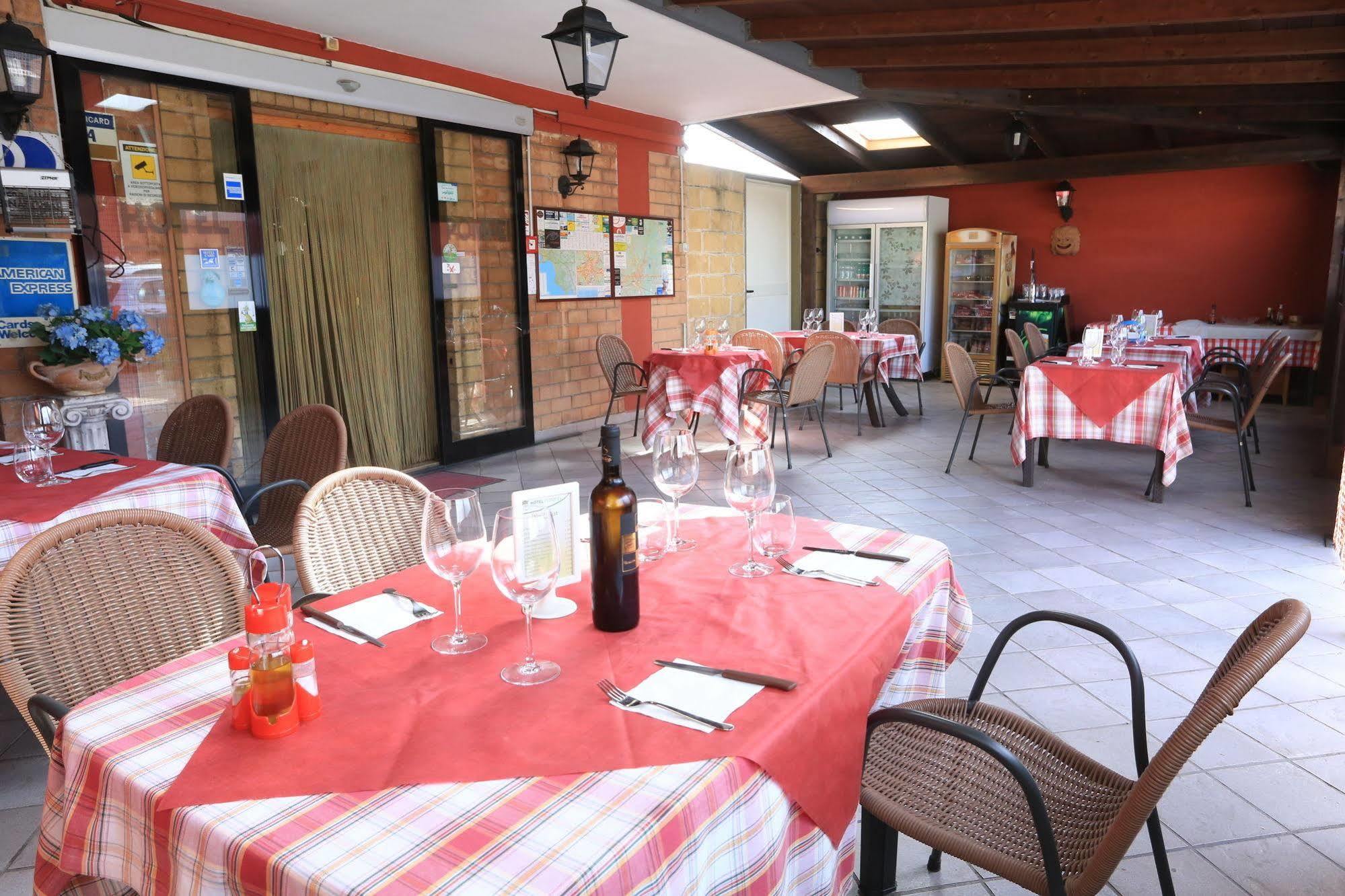 Hotel Pompei Scafati Exterior foto