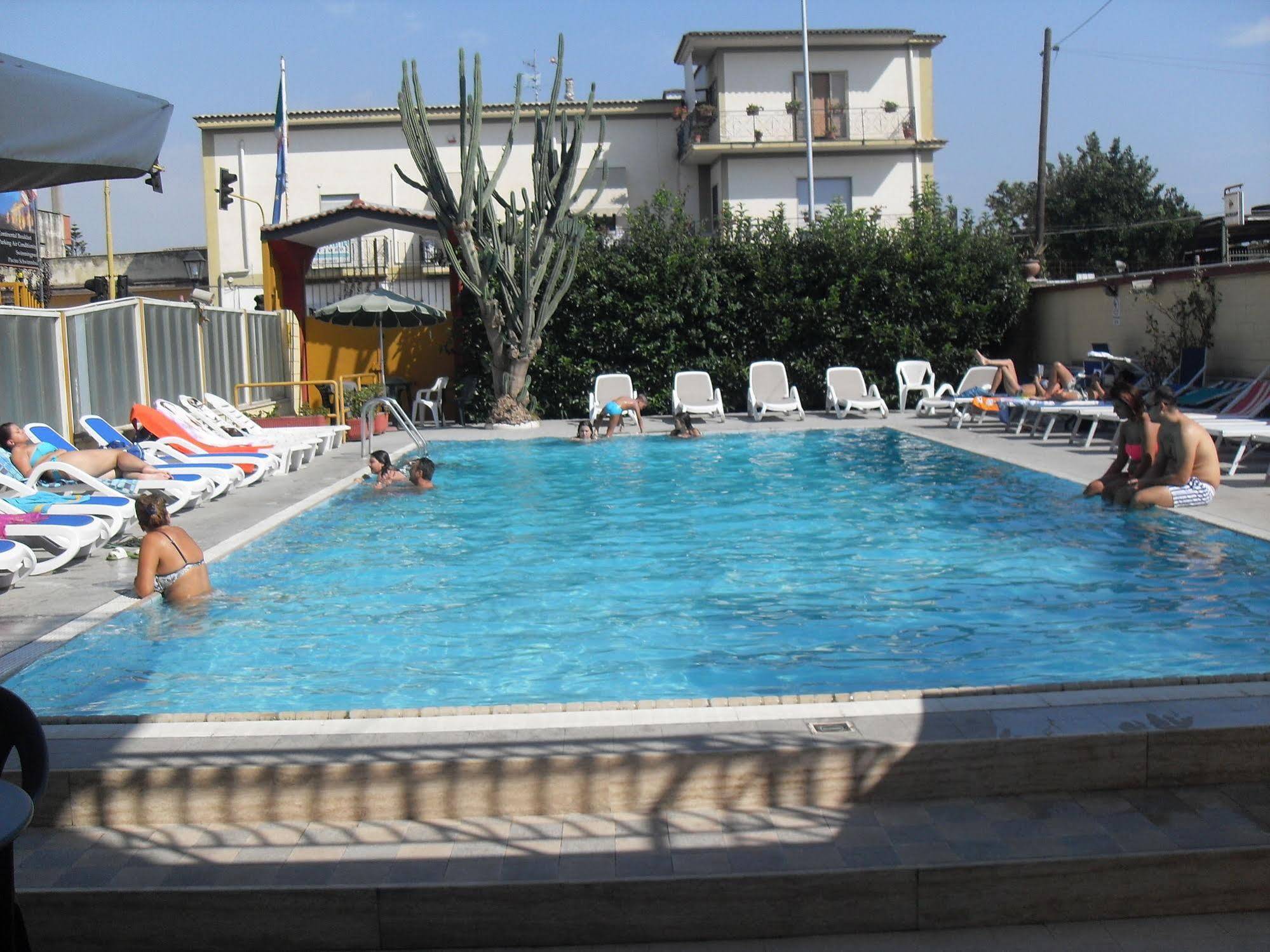 Hotel Pompei Scafati Exterior foto