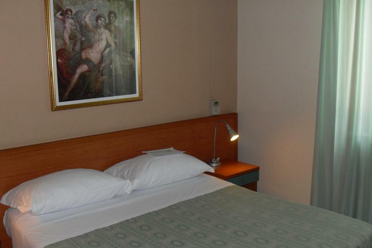 Hotel Pompei Scafati Exterior foto